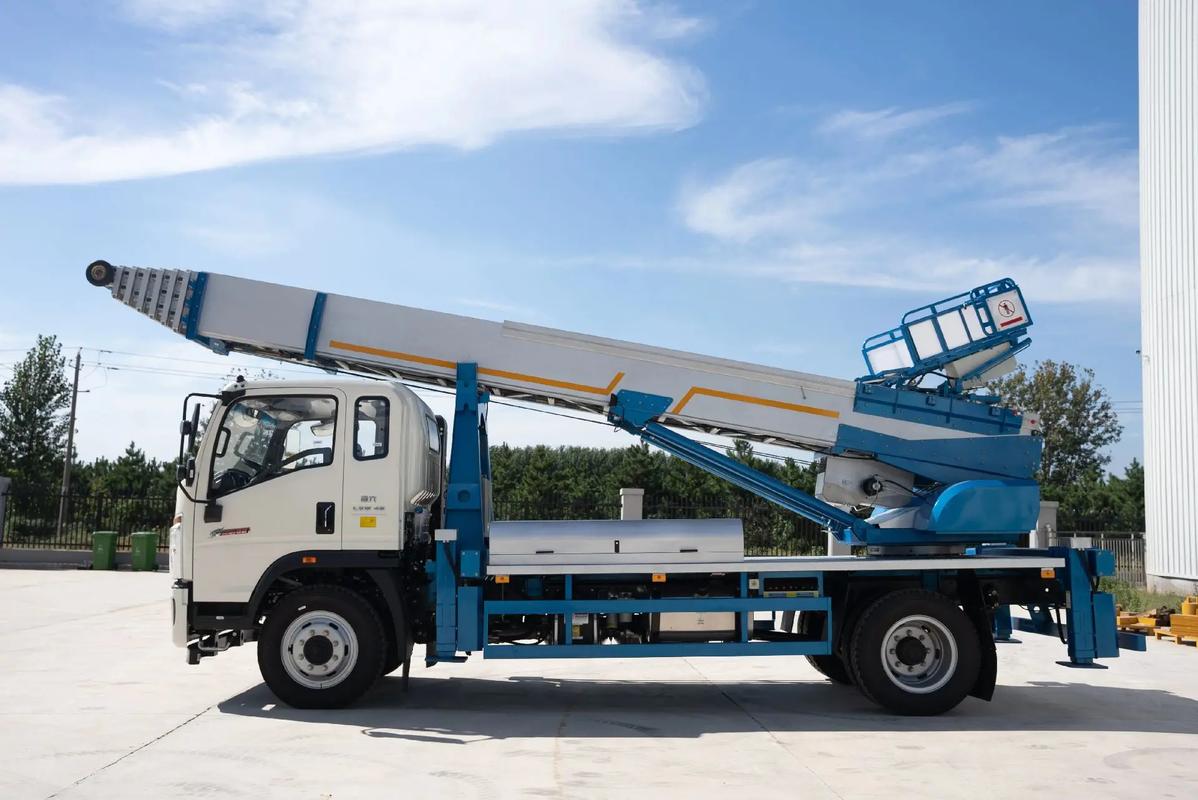 宋洛乡云梯上料车租赁费用