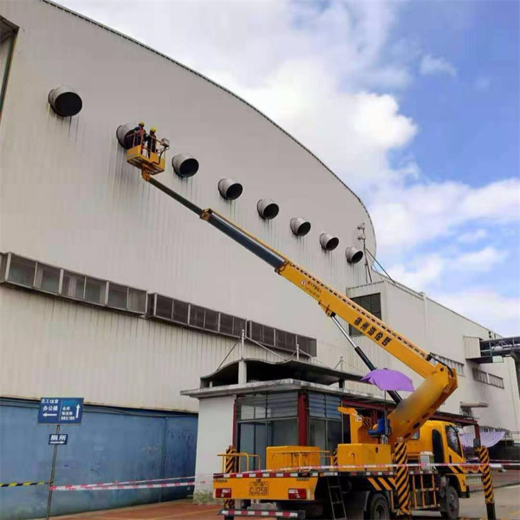 宋洛乡高空作业车出租服务：专业广告牌安装解决方案