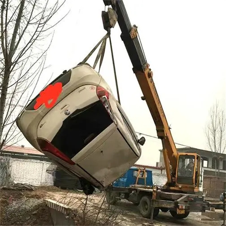 宋洛乡随时待命，吊车24小时道路救援服务全解析